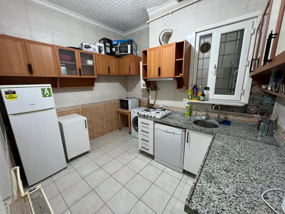 Nobis Cihangir Apartments Стамбул Екстер'єр фото
